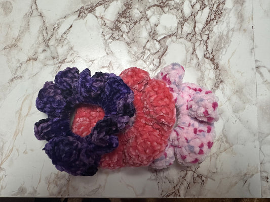 Crochet velvet scrunchies